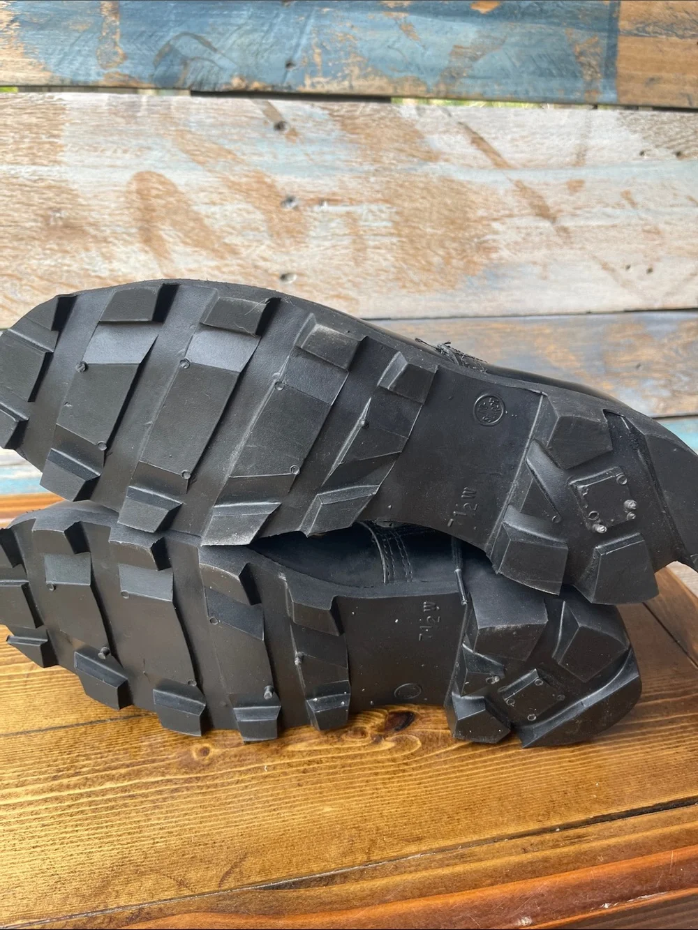 Vintage 1989 USGI Military Combat Jungle Boots 7.5W Spike Protective